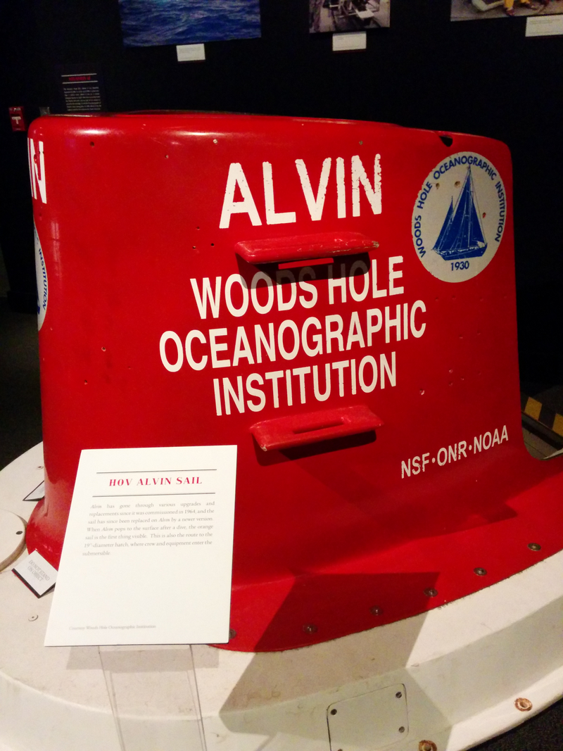 Illustration for article titled Pictures from the Reagan Library: The Titanic Exhibit